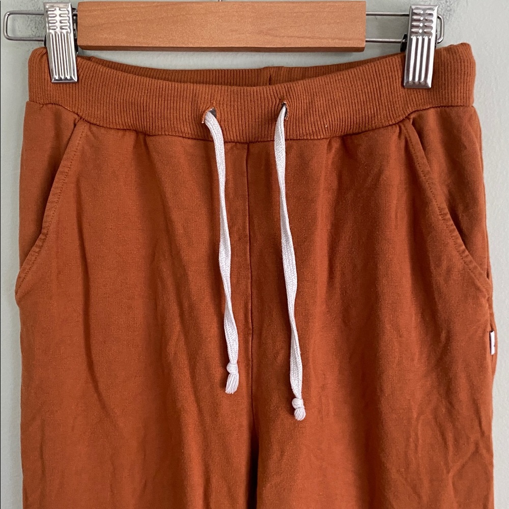 Dream Big Little Boy’s Burnt Orange Jogger Pants Size 7/8 - Picture 4 of 7